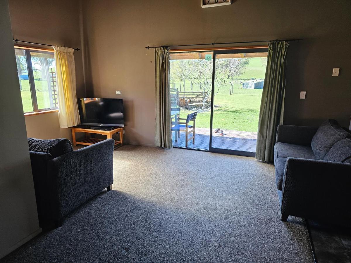 Te Anau Farm Cottage 외부 사진